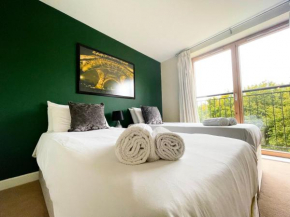 Milton Keynes City Center Retreat - 2 bed duplex